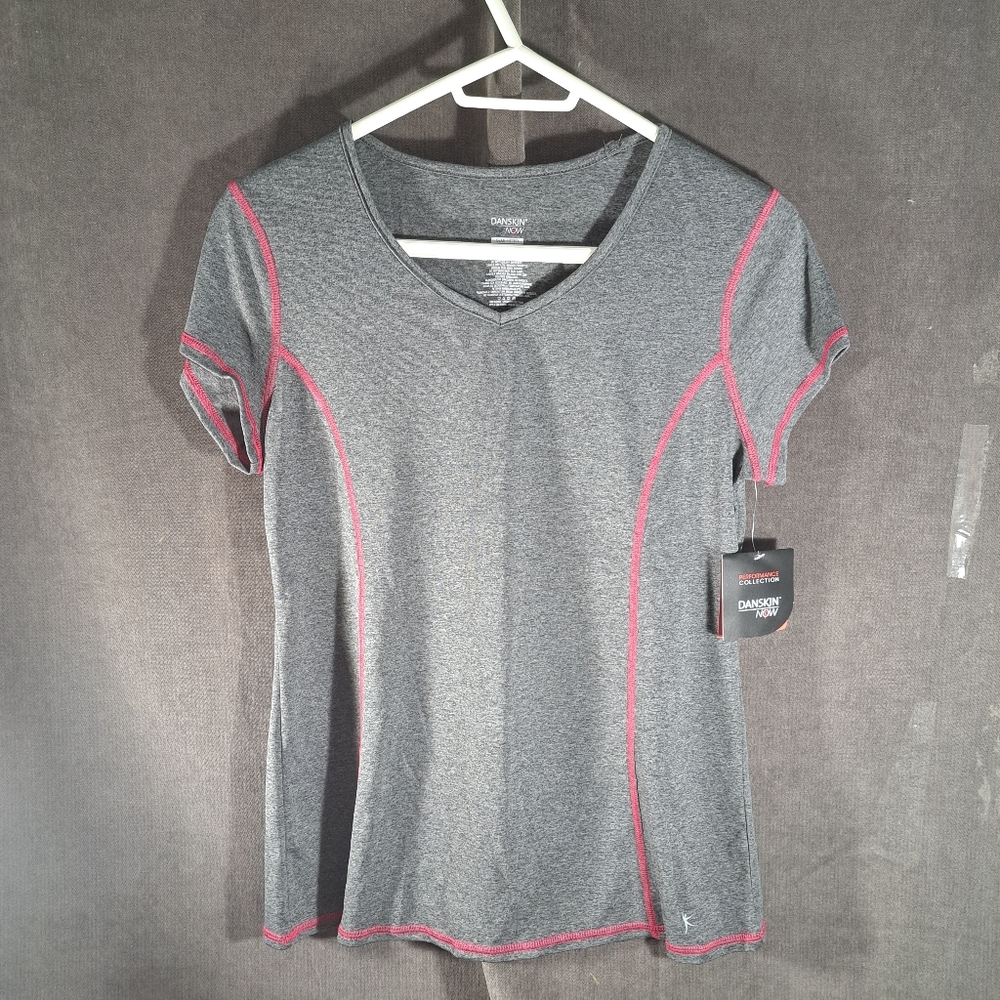 Danskin Now Performance Collection Grey Princess Seam V-Neck Tee NWT L (12-14)
